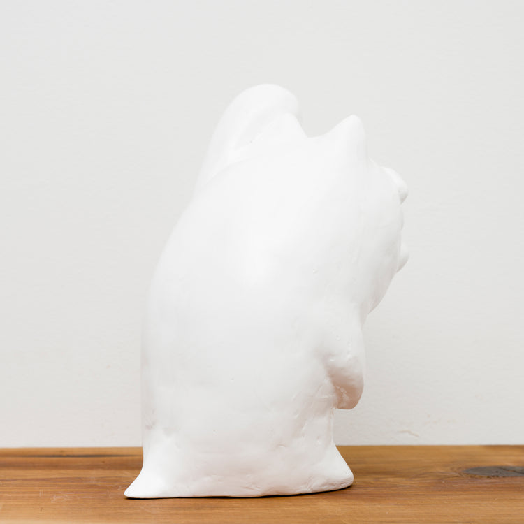 白招き猫様立像