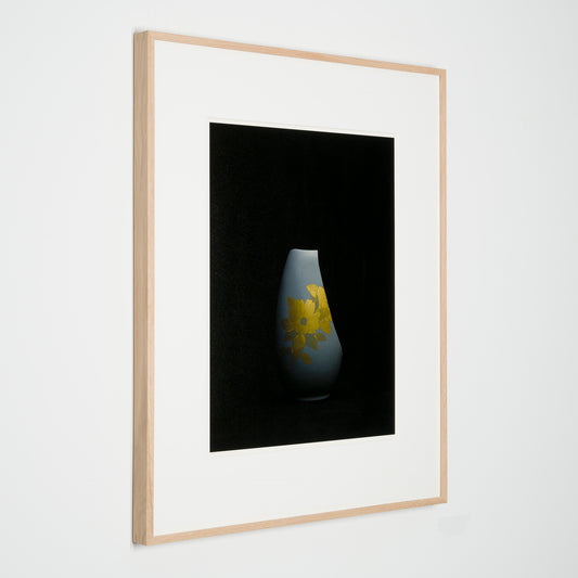 Flower vase with gold glaze and camellia motif