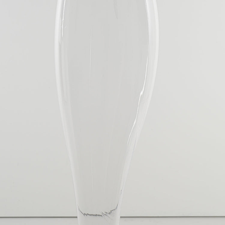 Vestige IV
