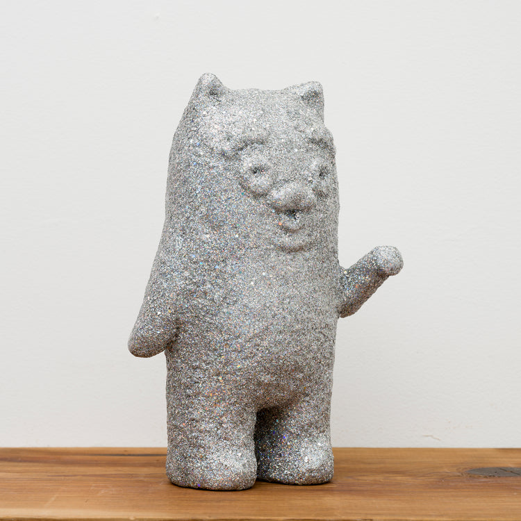 超メタル猫様立像