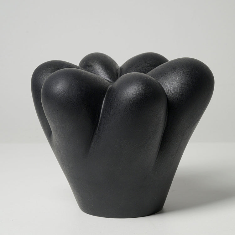 Black Form #01