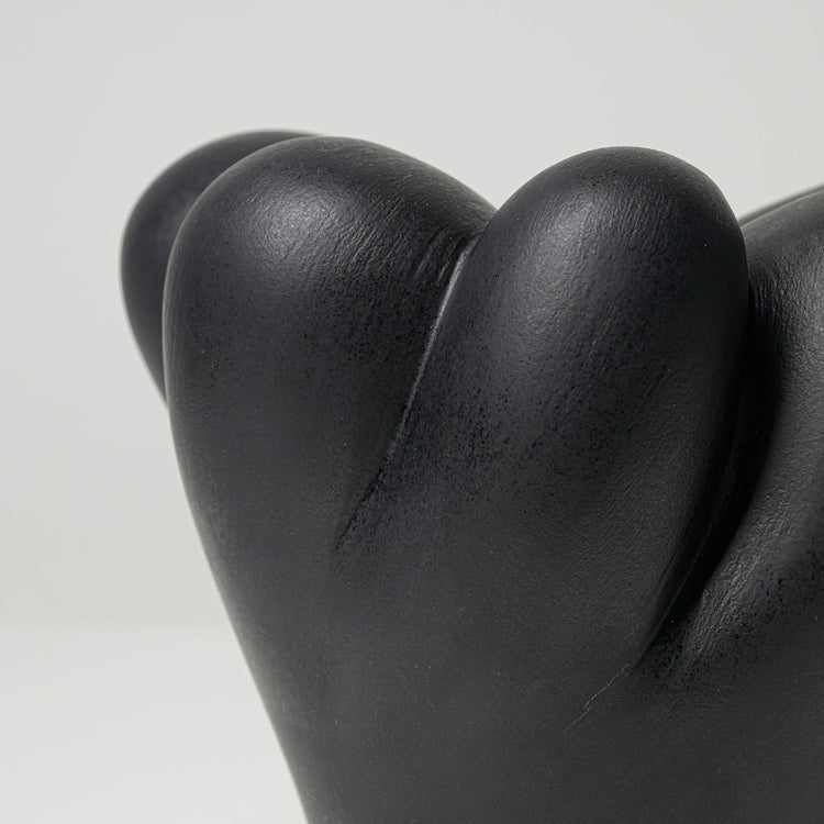 Black Form #01