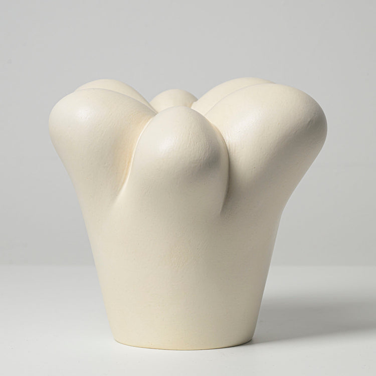 White Form #02
