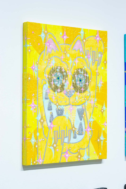 Super Yellow Lucky Cat