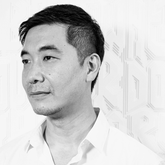 八木秀人