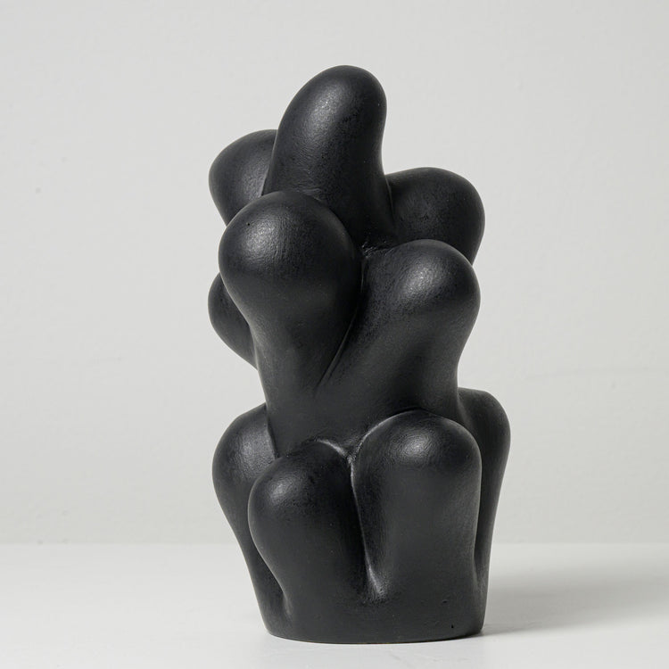 Black Form #02
