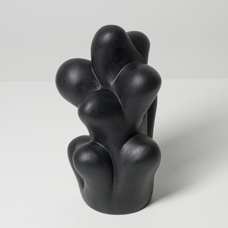 Black Form #02
