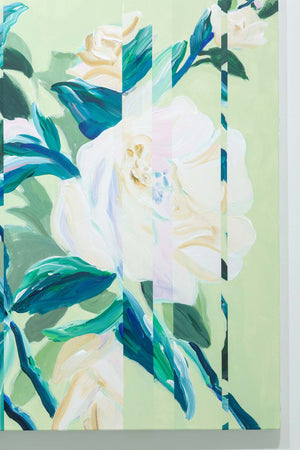 green back slipped white flowers