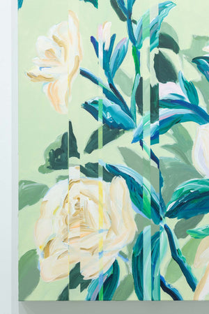 green back slipped white flowers